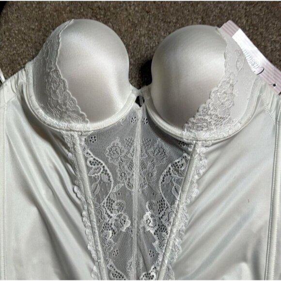 Cassandra White Lace Longline Wired Bra 34B Wedding or Formal Undergarment - Picture 4 of 9